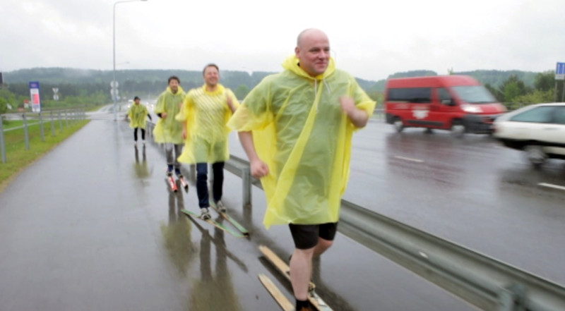 Kolegų dovana Gyčiui Ivanauskui - daina apie jo „nepagydomą“ vėlavimą